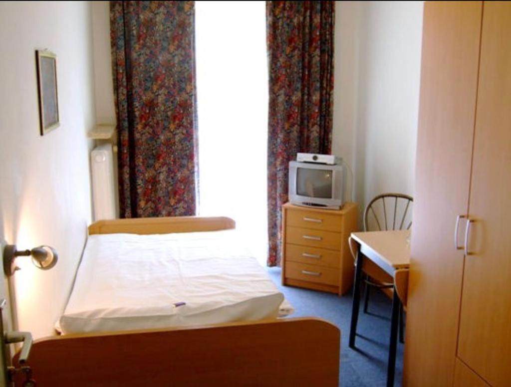 Pension Weiss Munchen Bagian luar foto